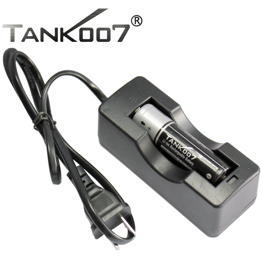 Tank007 töltő elemlámpához 18650 (szimpla)